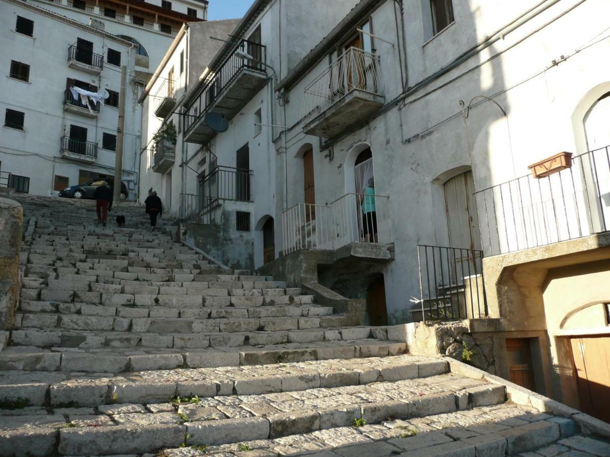 Maison De Famille Apartment Acerenza Exterior photo